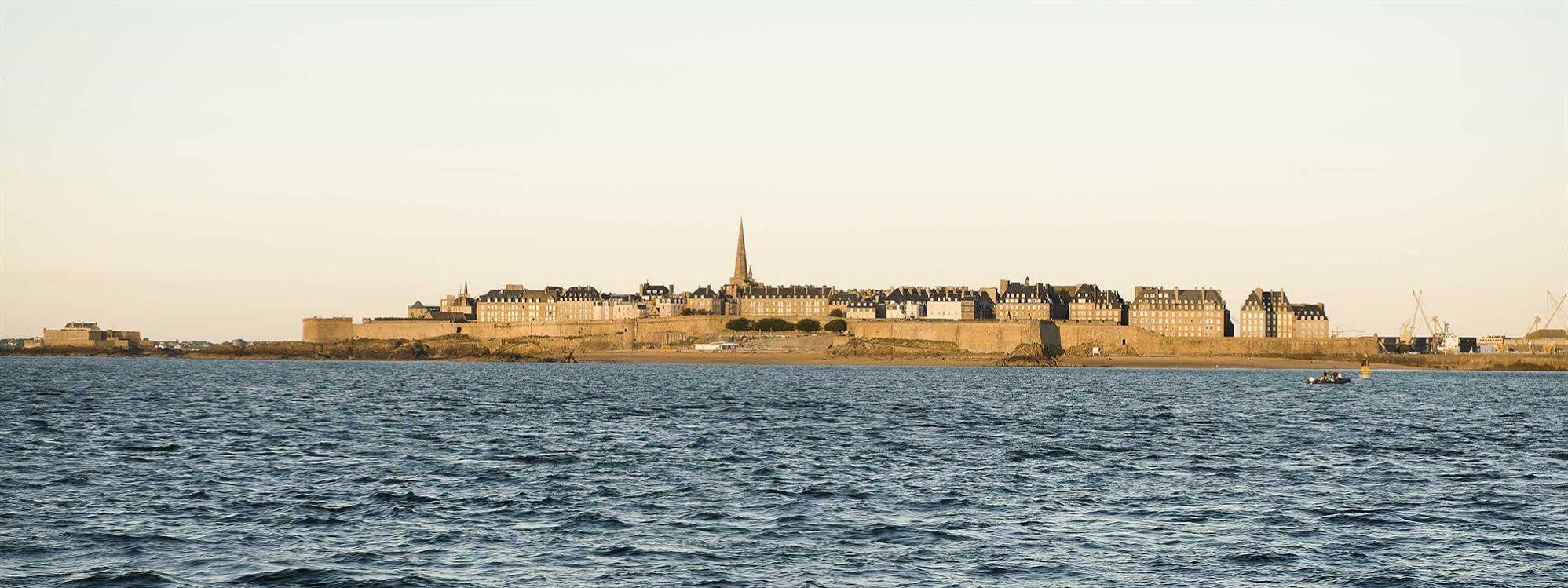 Hotel Des Marins, Saint-Malo Exteriör bild